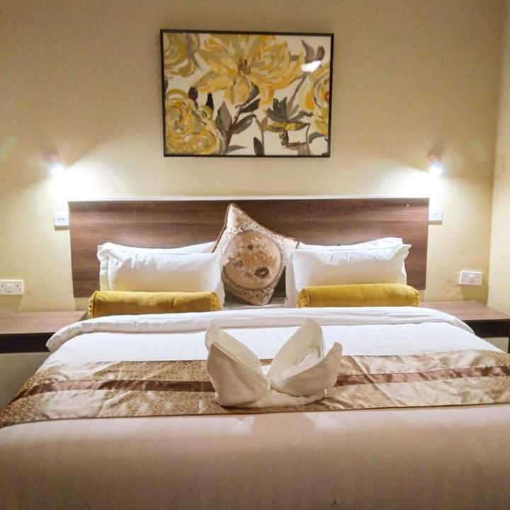 Etang Guesthouse Nata المظهر الخارجي الصورة